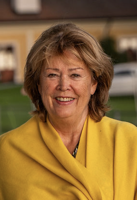 Charlotte Wall